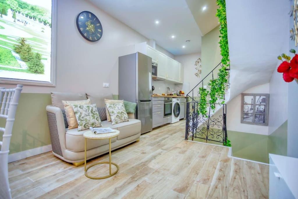 Апартаменти Le Nid Parisien Triplex Cosy Et Chaleureux Екстер'єр фото